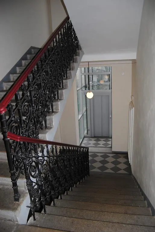 Apartment Glory On Legerova Prague