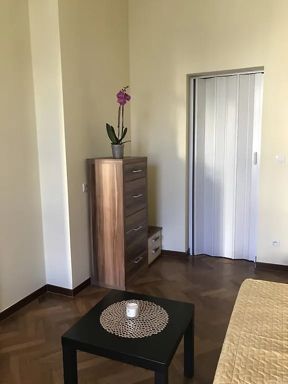 Apartment Glory On Legerova Praha