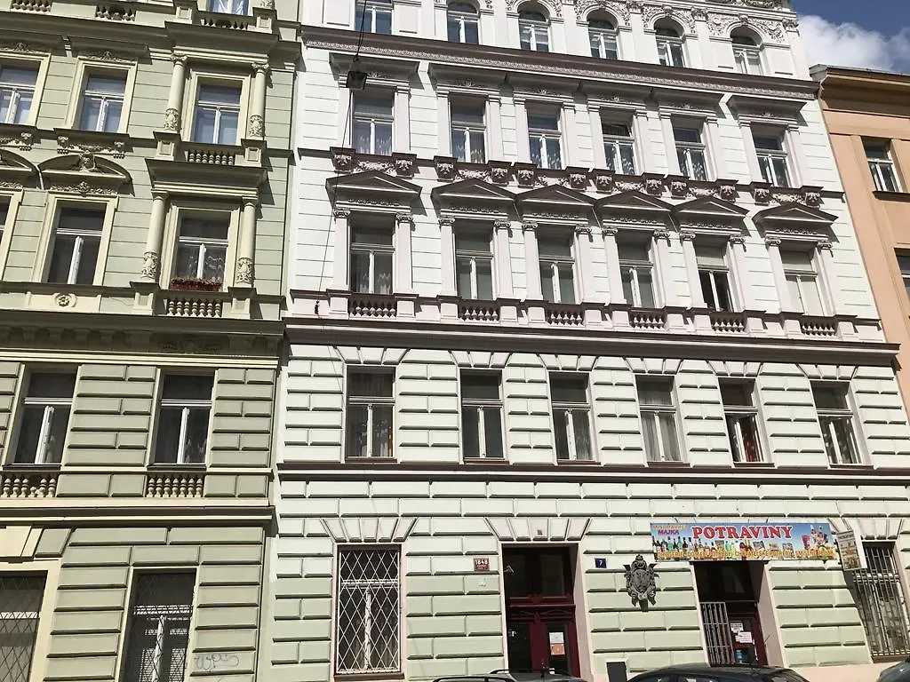 Apartment Glory On Legerova Prague
