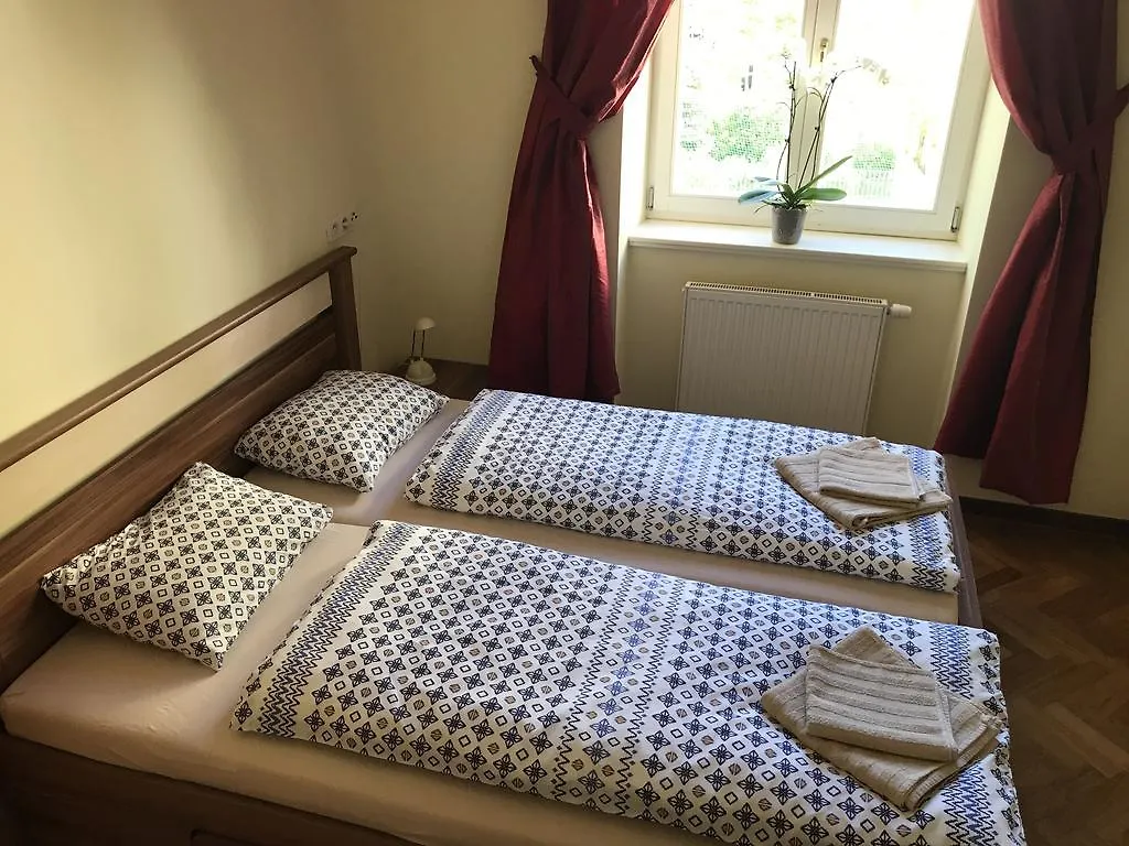 Apartment Glory On Legerova Praha
